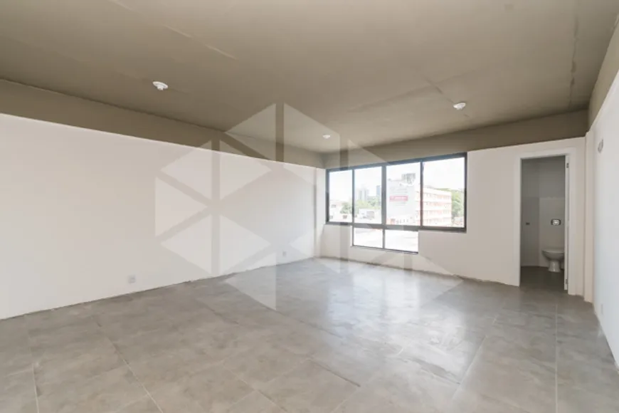 Foto 1 de Sala Comercial para alugar, 52m² em Centro, Canoas