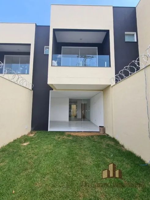 Foto 1 de Casa com 2 Quartos à venda, 155m² em Nossa Senhora de Fátima, Betim