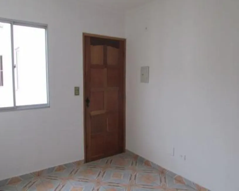 Foto 1 de Apartamento com 2 Quartos à venda, 47m² em Vila Liviero, São Paulo