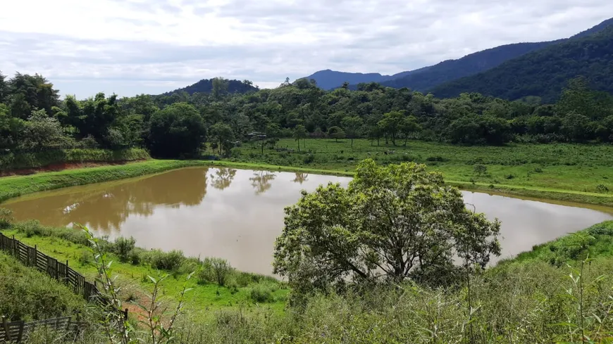 Foto 1 de Fazenda/Sítio com 2 Quartos à venda, 74000m² em Ana Dias, Itariri