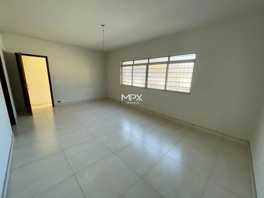 Foto 1 de Casa com 3 Quartos para alugar, 248m² em Centro, Piracicaba