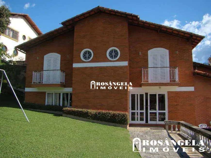 Foto 1 de Casa com 4 Quartos à venda, 345m² em Araras, Teresópolis