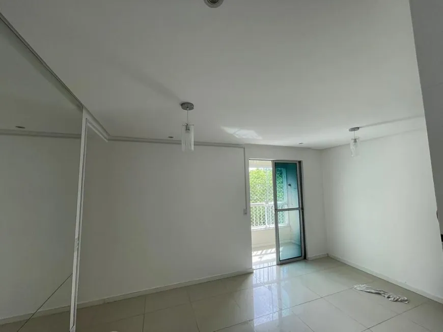 Foto 1 de Apartamento com 2 Quartos à venda, 62m² em Catu de Abrantes Abrantes, Camaçari