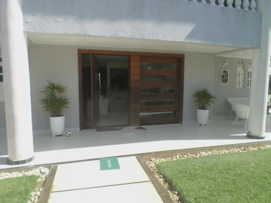 Foto 1 de Sobrado com 5 Quartos para venda ou aluguel, 10m² em Vilas do Atlantico, Lauro de Freitas