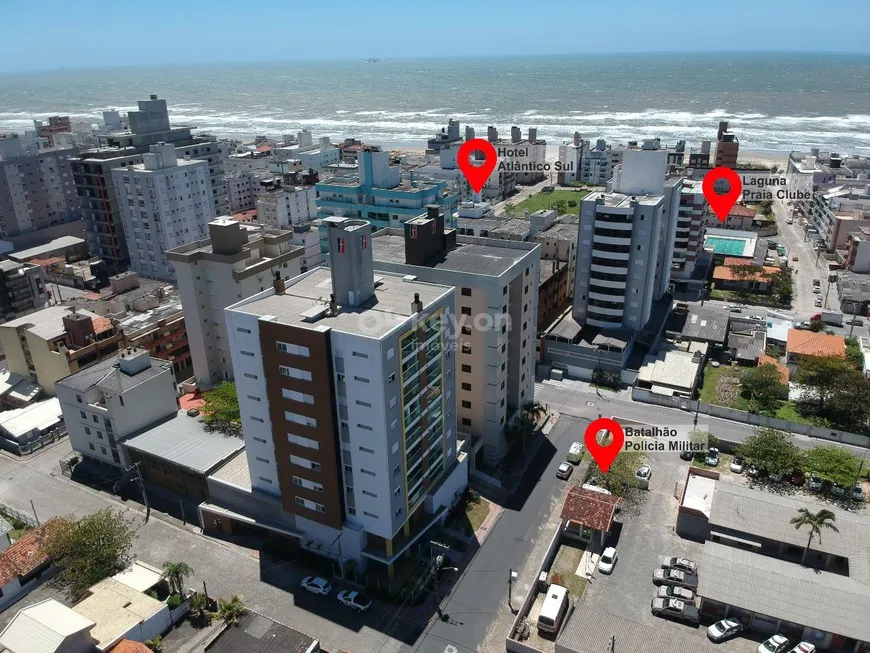Foto 1 de Apartamento com 3 Quartos à venda, 96m² em Mar Grosso, Laguna