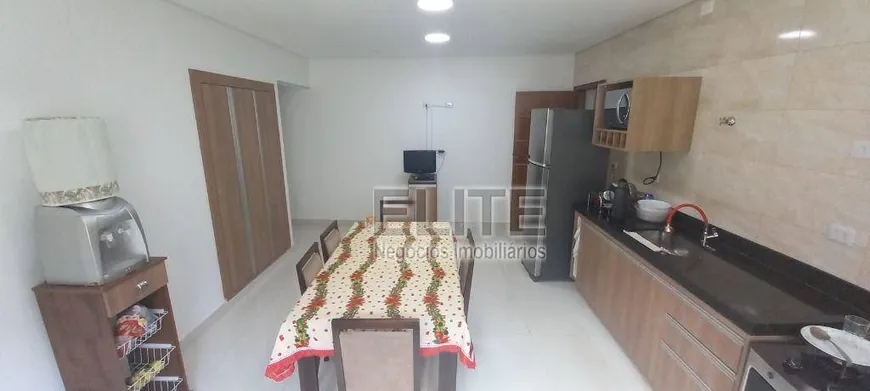 Foto 1 de Casa com 2 Quartos à venda, 133m² em Vila Assuncao, Santo André