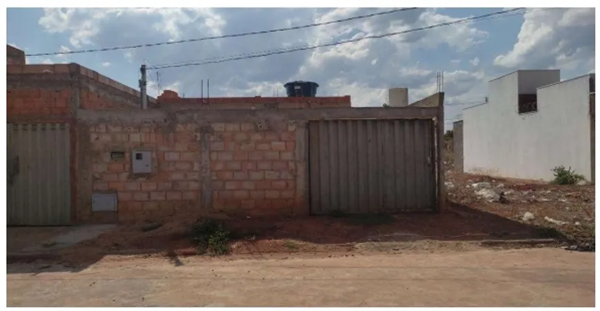 Foto 1 de Casa com 3 Quartos à venda, 55m² em Residencial Terra Jardim, Montes Claros