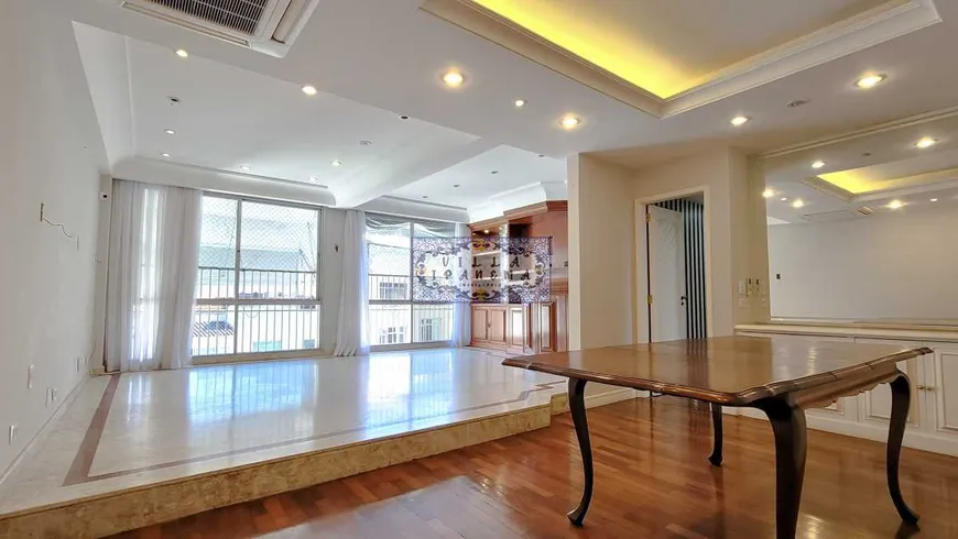 Foto 1 de Apartamento com 4 Quartos à venda, 131m² em Laranjeiras, Rio de Janeiro