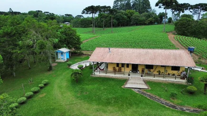 Foto 1 de Fazenda/Sítio à venda, 5400m² em , Quitandinha