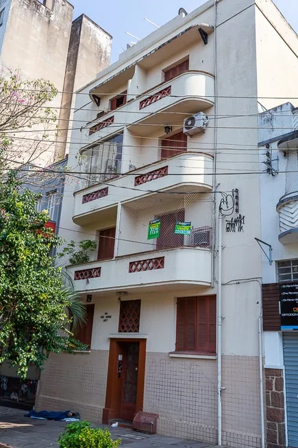 Foto 1 de Apartamento com 2 Quartos à venda, 72m² em Centro Histórico, Porto Alegre