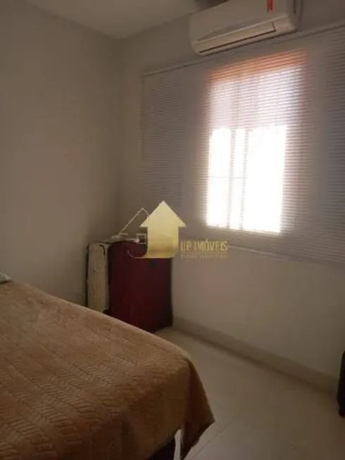 Foto 1 de Sobrado com 3 Quartos à venda, 157m² em Santa Marta, Cuiabá