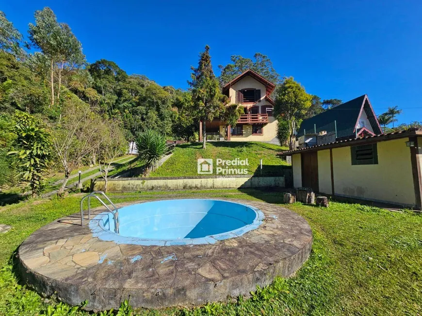 Foto 1 de Casa com 3 Quartos à venda, 233m² em Mury, Nova Friburgo