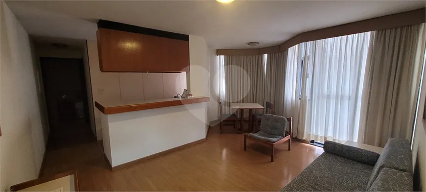 Foto 1 de Flat com 1 Quarto à venda, 50m² em Campo Belo, São Paulo