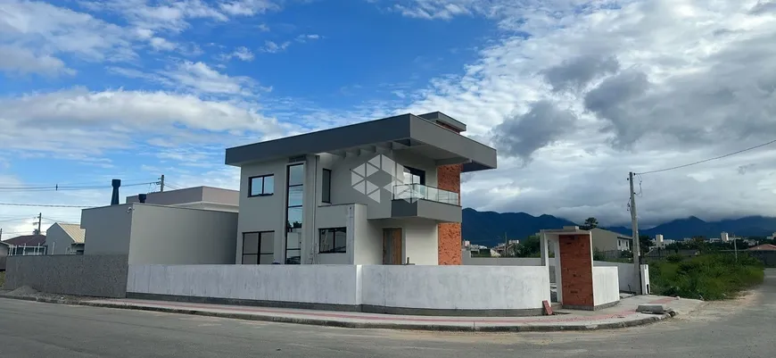 Foto 1 de Casa com 3 Quartos à venda, 131m² em Bela Vista, Palhoça