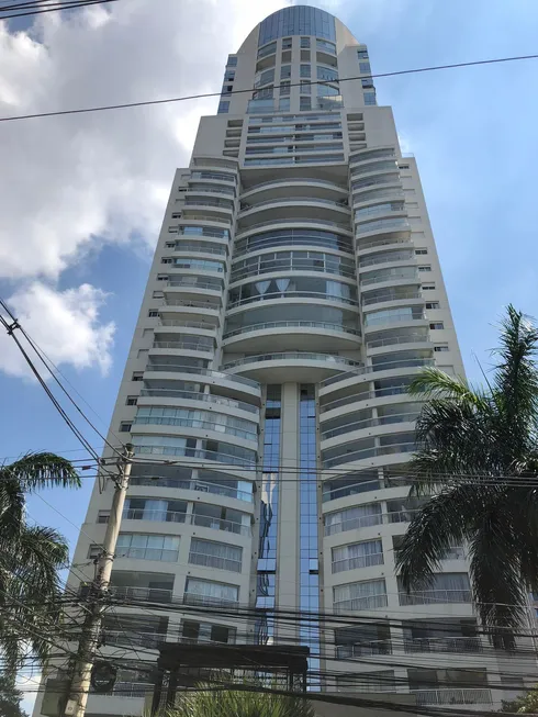 Foto 1 de Apartamento com 2 Quartos para alugar, 210m² em Brooklin, São Paulo