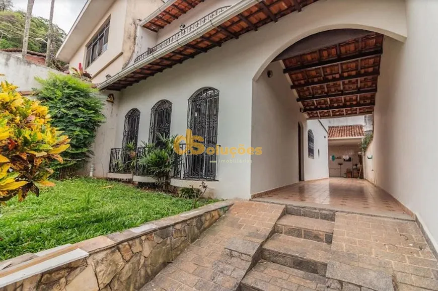 Foto 1 de Casa de Condomínio com 2 Quartos à venda, 178m² em Horto Florestal, São Paulo