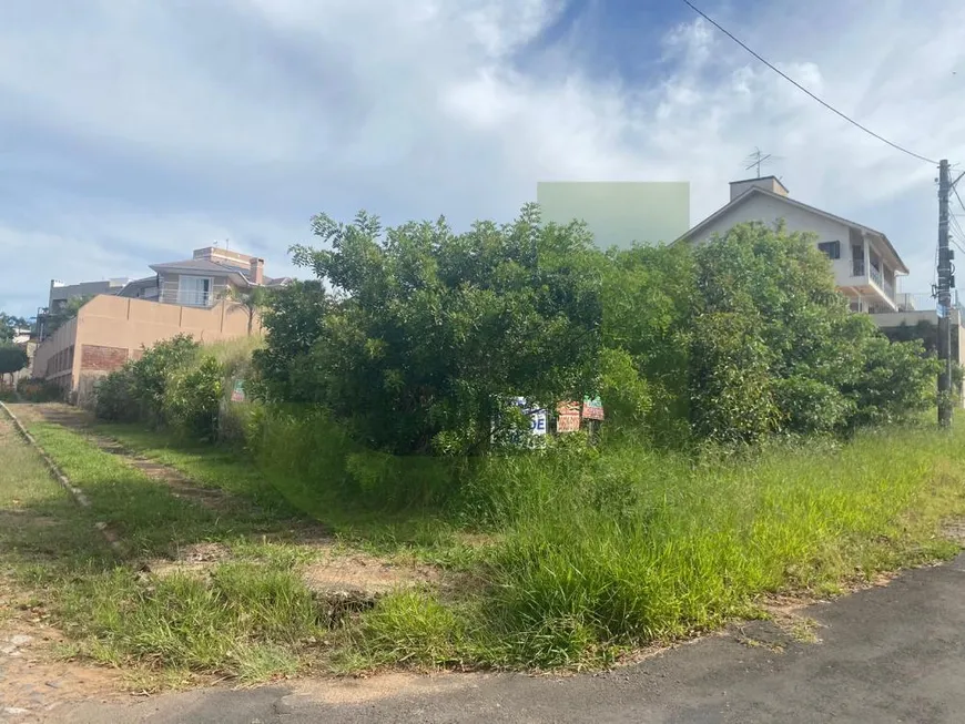 Foto 1 de Lote/Terreno à venda, 667m² em Cristo Rei, São Leopoldo