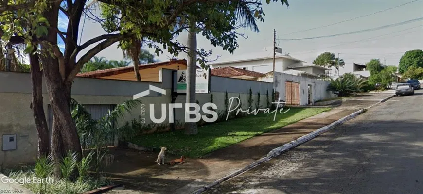 Foto 1 de Casa com 3 Quartos à venda, 449m² em Vila Osvaldo Rosa, Goiânia