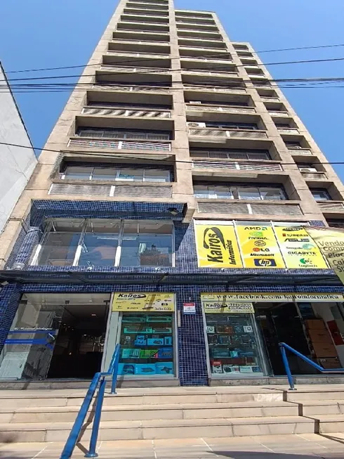 Foto 1 de Galpão/Depósito/Armazém à venda, 45m² em Centro, Curitiba