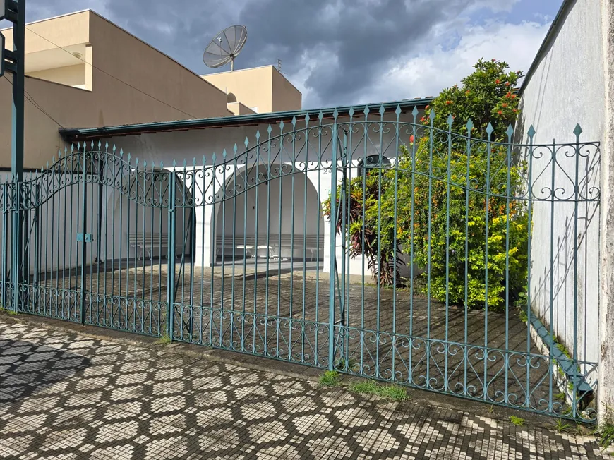 Foto 1 de Casa com 4 Quartos à venda, 160m² em Jardim Maria Augusta, Taubaté