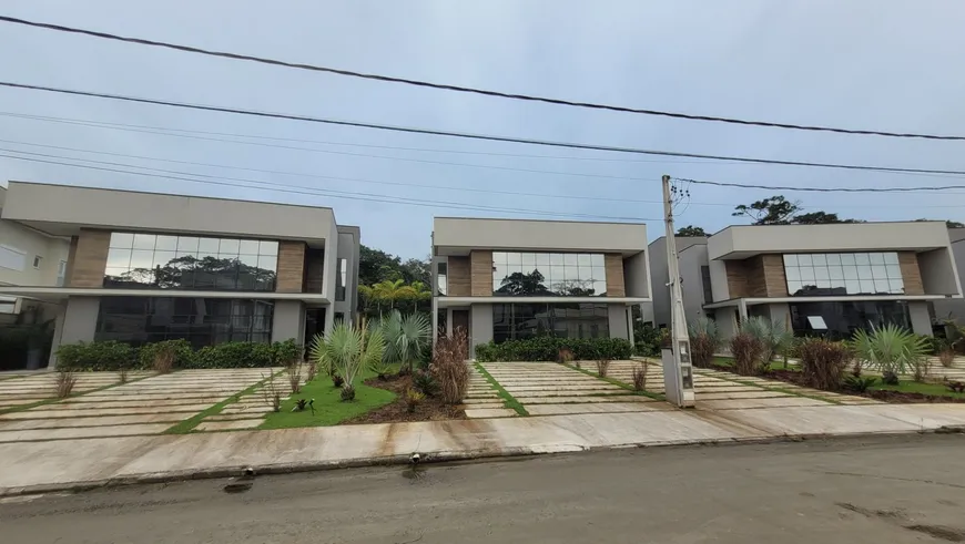 Foto 1 de Casa de Condomínio com 4 Quartos à venda, 205m² em Riviera de São Lourenço, Bertioga