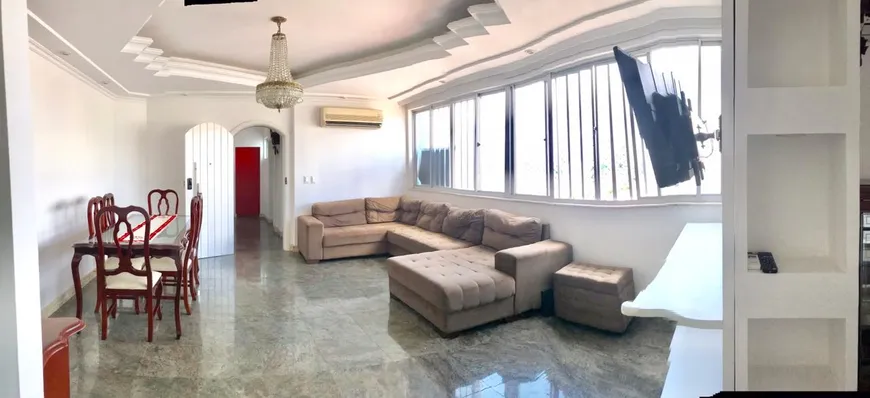 Foto 1 de Apartamento com 4 Quartos à venda, 150m² em Batista Campos, Belém