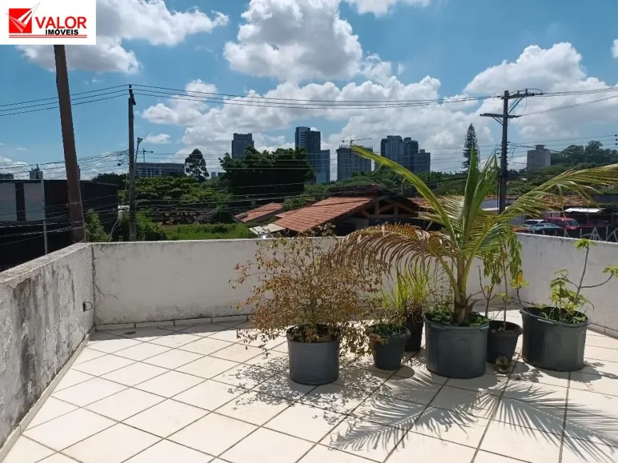 Foto 1 de Sobrado com 3 Quartos para alugar, 130m² em Jardim Previdência, São Paulo