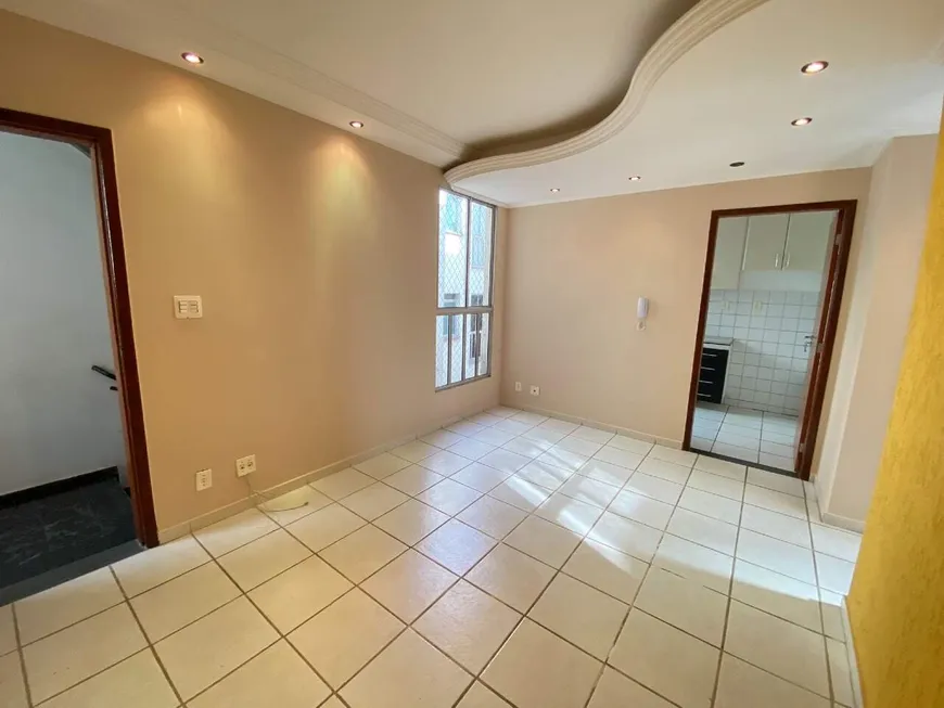 Foto 1 de Apartamento com 2 Quartos à venda, 44m² em Cardoso, Belo Horizonte