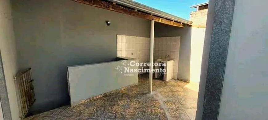 Foto 1 de Casa com 2 Quartos à venda, 12578m² em Parque Imperial, Jacareí