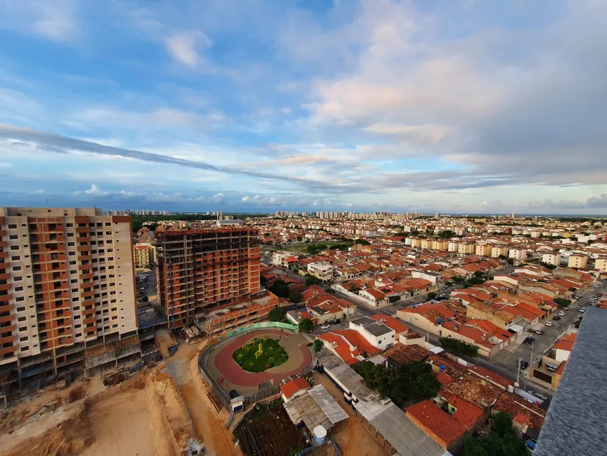 Foto 1 de Apartamento com 3 Quartos à venda, 100m² em Farolândia, Aracaju