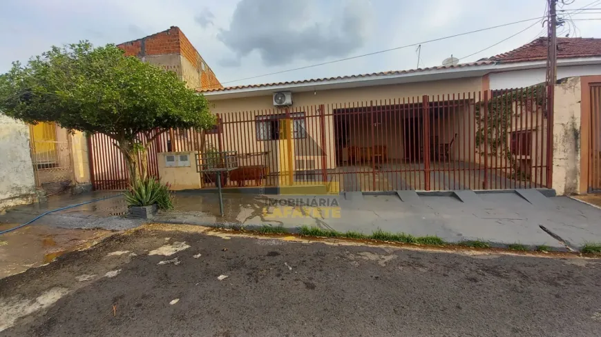 Foto 1 de Casa com 4 Quartos à venda, 114m² em Vila Ipiranga, São José do Rio Preto