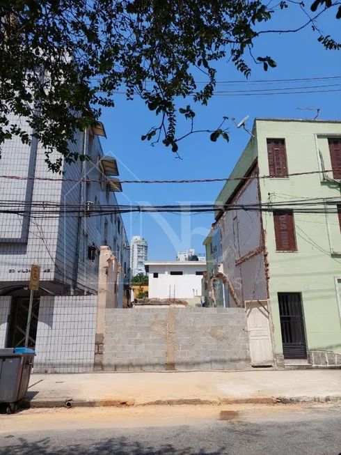 Foto 1 de Lote/Terreno à venda, 168m² em Gonzaga, Santos