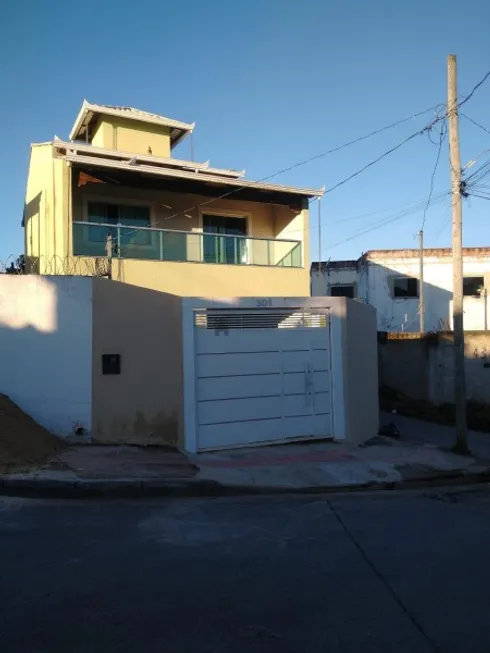 Foto 1 de Casa com 3 Quartos à venda, 108m² em Conjunto Habitacional Homero Gil, Betim