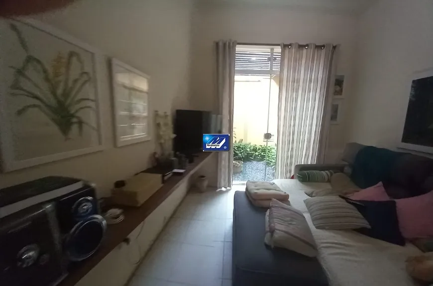 Foto 1 de Casa com 3 Quartos à venda, 276m² em Caiçaras, Belo Horizonte