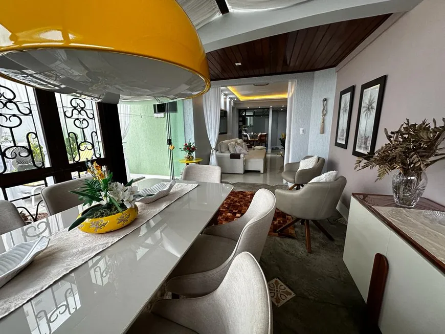 Foto 1 de Apartamento com 2 Quartos à venda, 110m² em Riviera Fluminense, Macaé