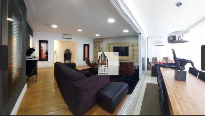 Foto 1 de Apartamento com 3 Quartos à venda, 169m² em Embaré, Santos