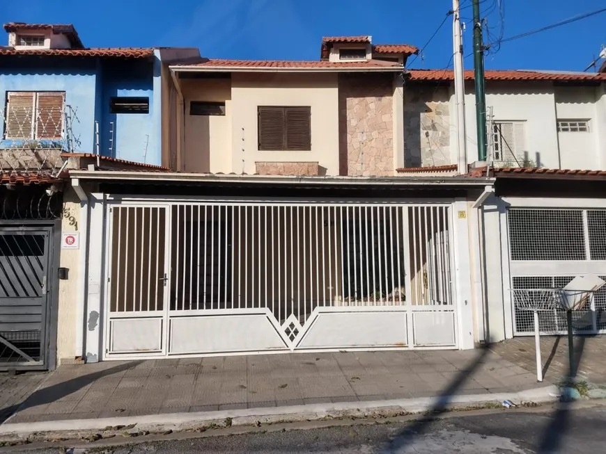 Foto 1 de Casa com 3 Quartos à venda, 186m² em Vila Lavínia, Mogi das Cruzes