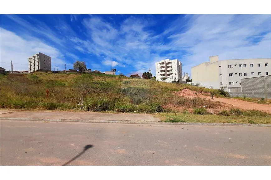Foto 1 de Lote/Terreno à venda, 250m² em Vila Cristo Redentor, Itatiba