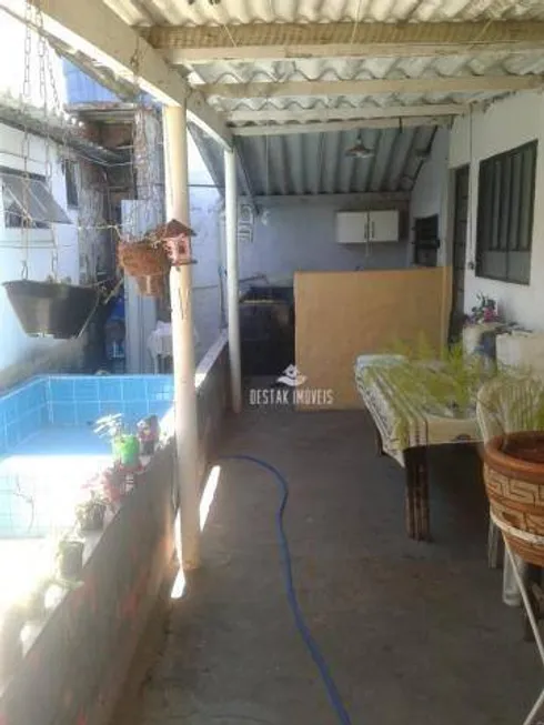 Foto 1 de Casa com 2 Quartos à venda, 64m² em Luizote de Freitas, Uberlândia