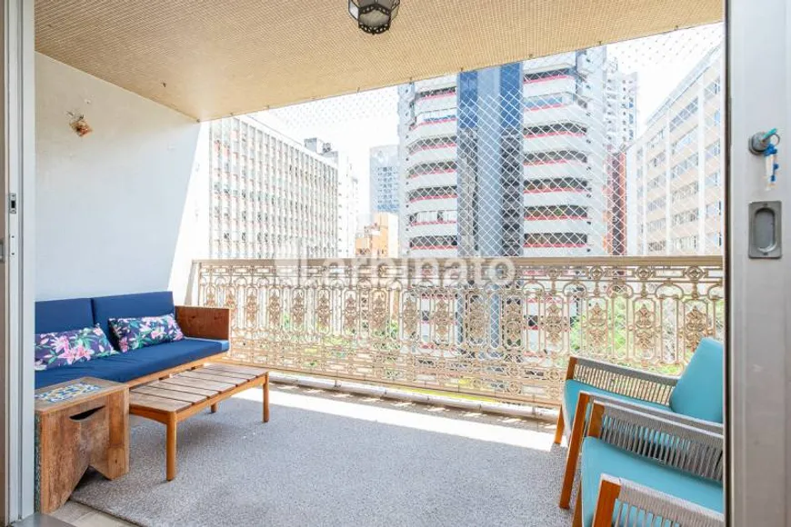 Foto 1 de Apartamento com 4 Quartos para venda ou aluguel, 331m² em Itaim Bibi, São Paulo