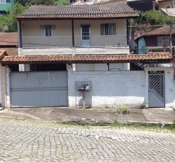 Foto 1 de Sobrado com 2 Quartos à venda, 400m² em Vila Aurora, Ribeirão Pires