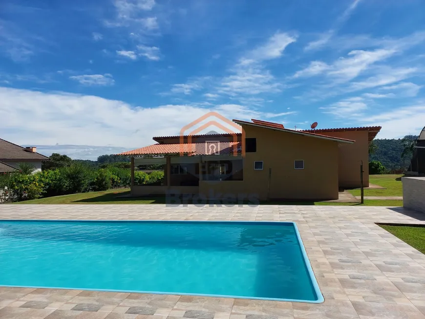 Foto 1 de Fazenda/Sítio com 3 Quartos à venda, 280m² em Água Preta, Jarinu