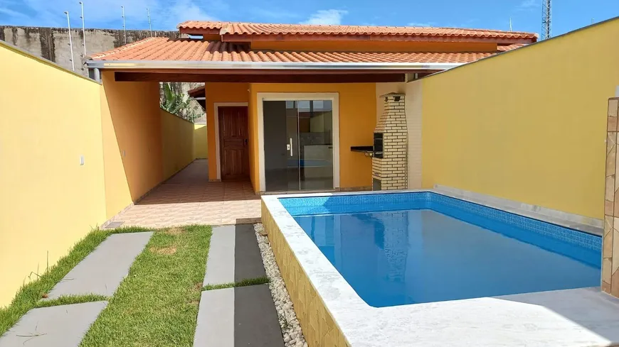 Foto 1 de Casa com 2 Quartos à venda, 72m² em Jardim Guacyra, Itanhaém