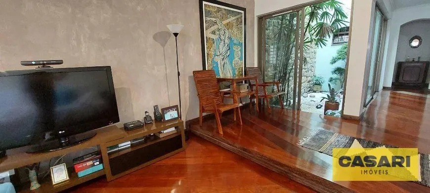 Foto 1 de Casa com 3 Quartos à venda, 211m² em Jardim Palermo, São Bernardo do Campo