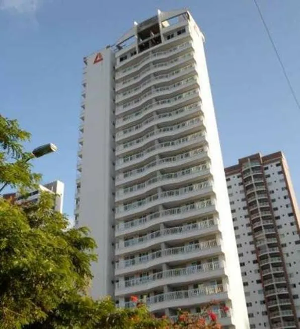 Foto 1 de Apartamento com 2 Quartos à venda, 61m² em Meireles, Fortaleza