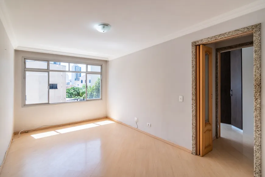 Foto 1 de Apartamento com 1 Quarto para venda ou aluguel, 45m² em Bigorrilho, Curitiba