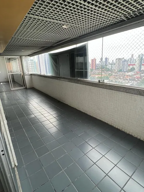 Foto 1 de Apartamento com 4 Quartos à venda, 176m² em Parnamirim, Recife