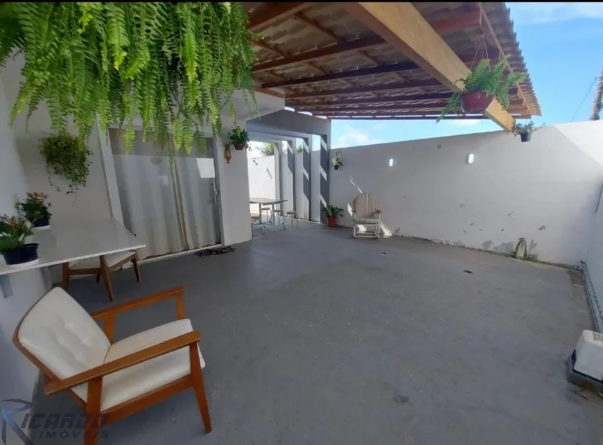Foto 1 de Casa com 2 Quartos à venda, 80m² em Santa Monica, Guarapari