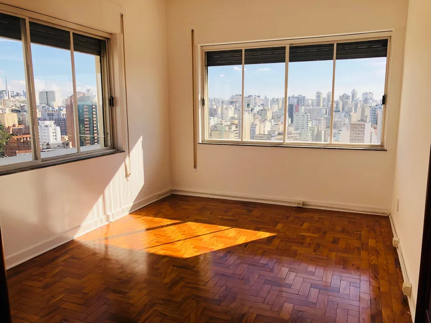 Foto 1 de Apartamento com 2 Quartos para alugar, 149m² em Santa Cecília, São Paulo