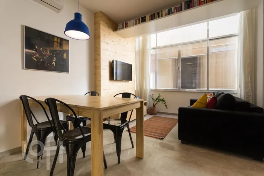 Foto 1 de Apartamento com 2 Quartos à venda, 61m² em Botafogo, Rio de Janeiro